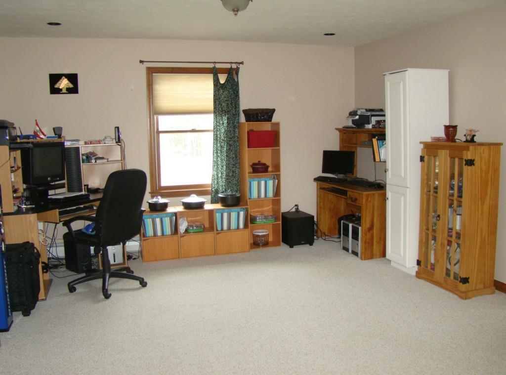 42 Saunders Road Greene, ME 04236 - Photo 16 of 35 Large office on main level