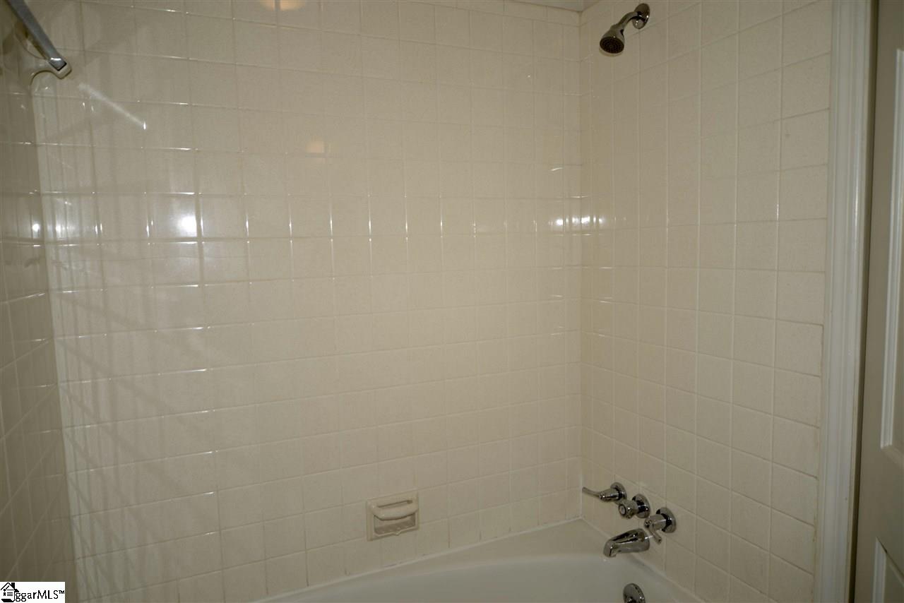 304 Wilmington Road Greenville, SC 29615 - Photo 22 of 31 Gallery Image 22