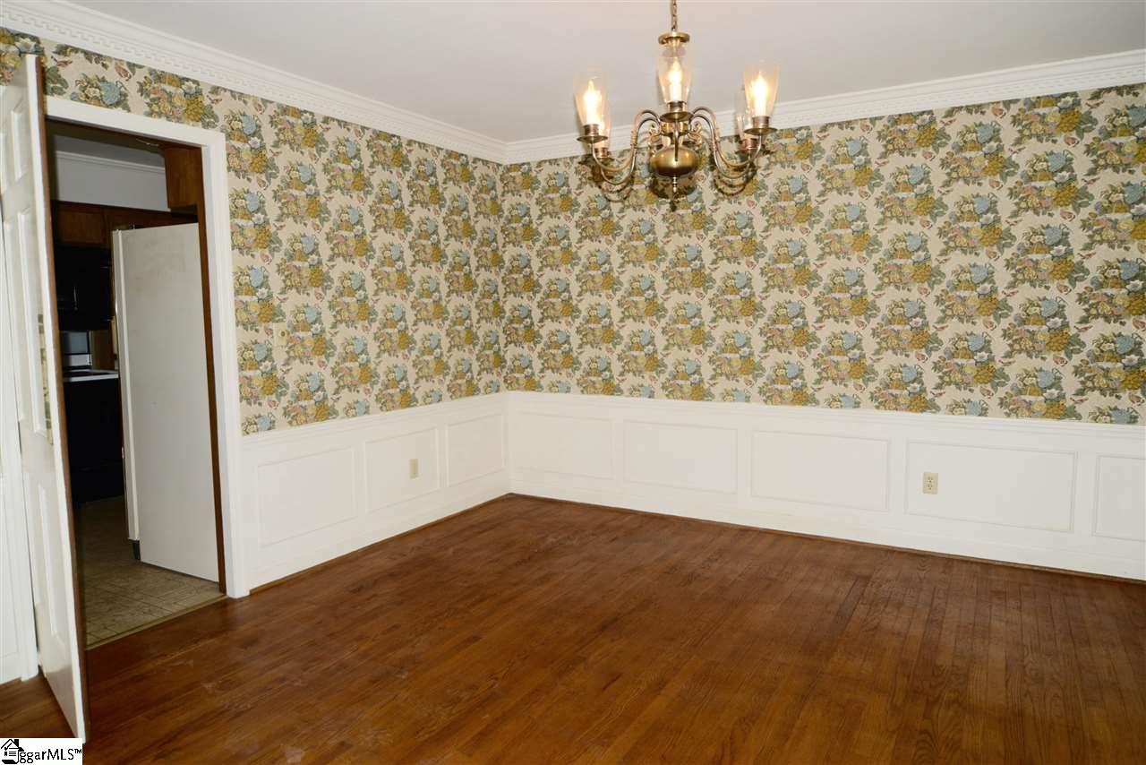 304 Wilmington Road Greenville, SC 29615 - Photo 6 of 31 Gallery Image 6