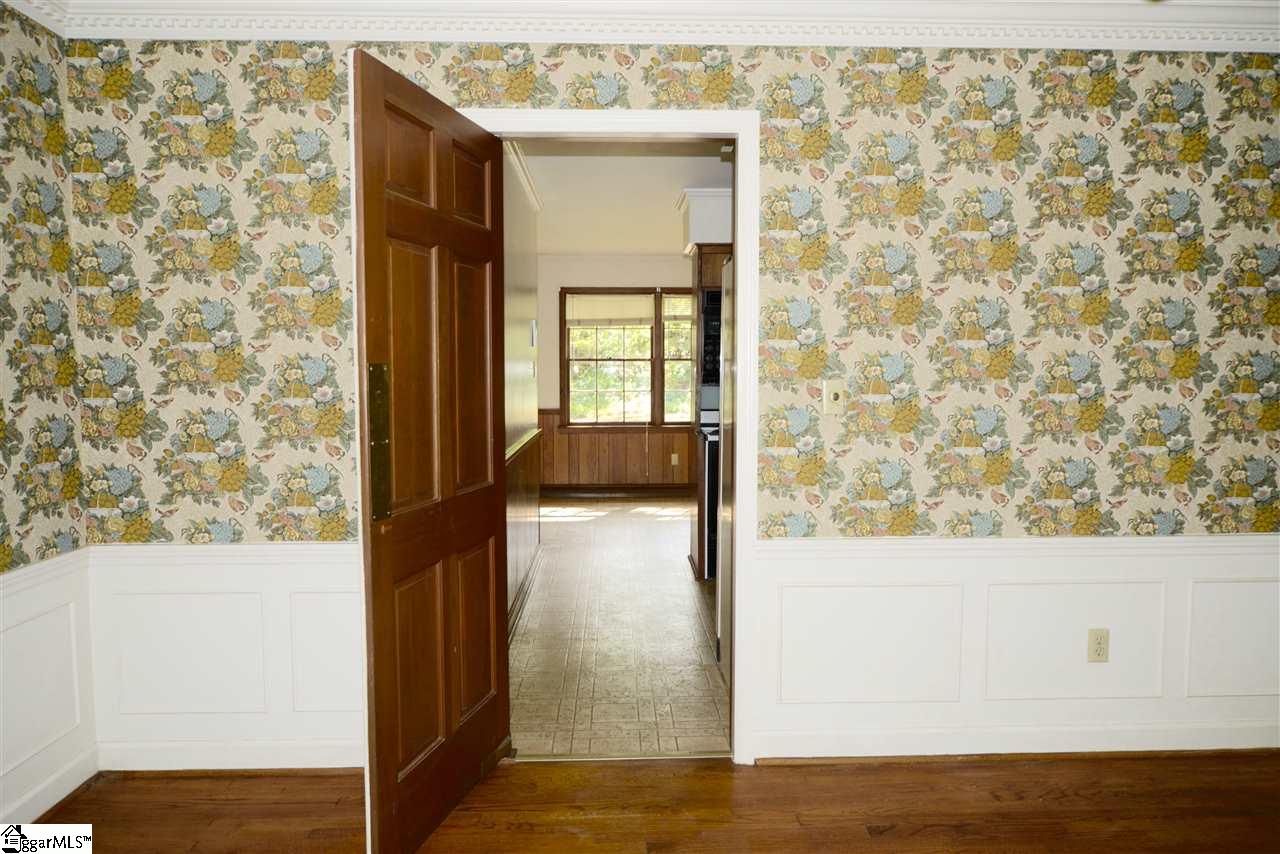 304 Wilmington Road Greenville, SC 29615 - Photo 7 of 31 Gallery Image 7