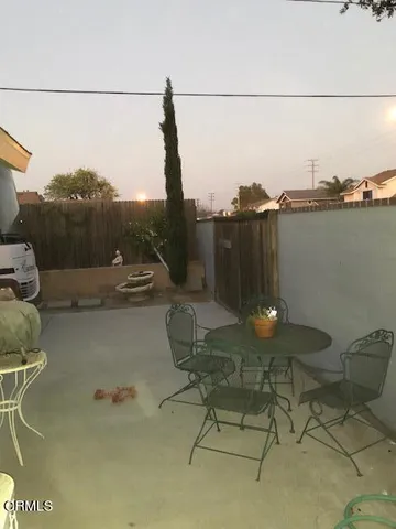 $1,750 | 996 Utica Avenue, Ventura, CA 93004