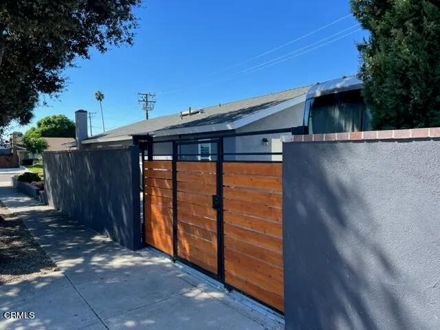 $1,750 | 996 Utica Avenue, Ventura, CA 93004