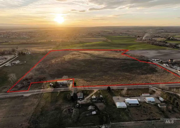 $975,000 | 28677 Farmway Road, Caldwell, ID 83607