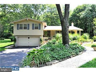 2535 Martin Road Willow Grove, PA 19090 - Photo 1 of 12 Gallery Image 1