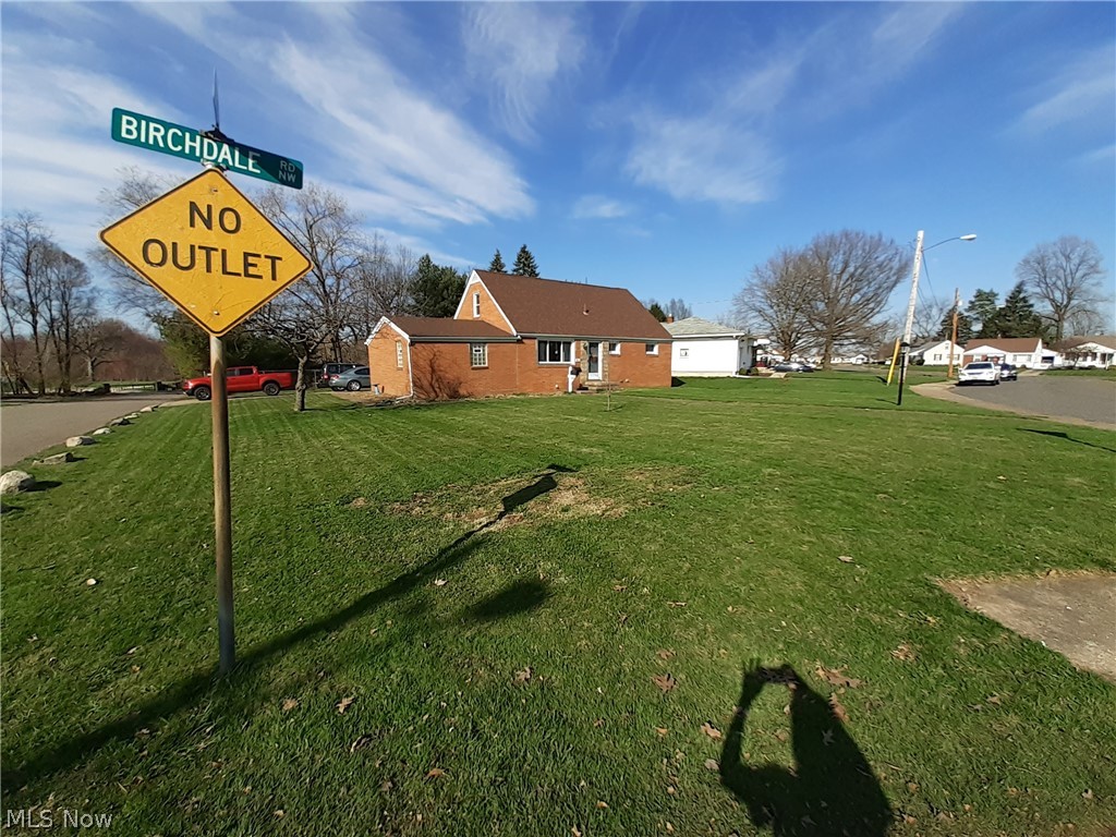 3625 Birchdale Road Northwest Canton, OH 44708 - Photo 3 of 17 Gallery Image 3