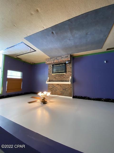 451 Lakepoint Road Alford, FL 32420 - Photo 4 of 11 Gallery Image 4