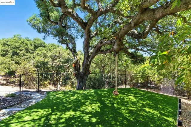 $3,495,000 | 13462 Campus Drive, Oakland, CA 94619