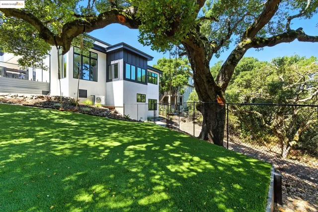 $3,495,000 | 13462 Campus Drive, Oakland, CA 94619