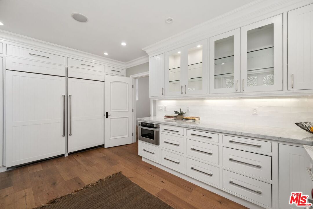 514 Walden Drive Beverly Hills, CA 90210 - Photo 27 of 59