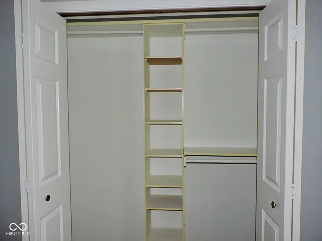 $252,000 | 8419 Brook Pointe Court, Indianapolis, IN 46234