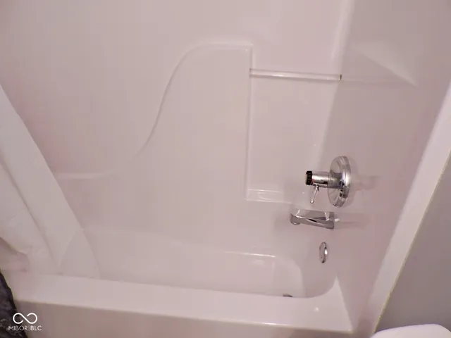 $252,000 | 8419 Brook Pointe Court, Indianapolis, IN 46234