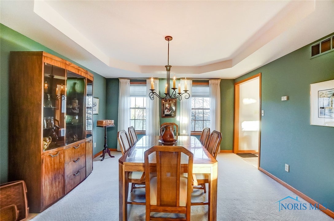 22708 Ault Road Perrysburg, OH 43551 - Photo 16 of 49 Gallery Image 16