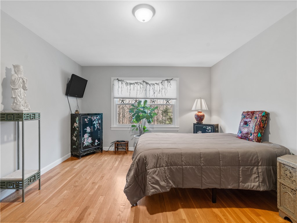 260 Pippin Orchard Road Cranston, RI 02921 - Photo 19 of 30