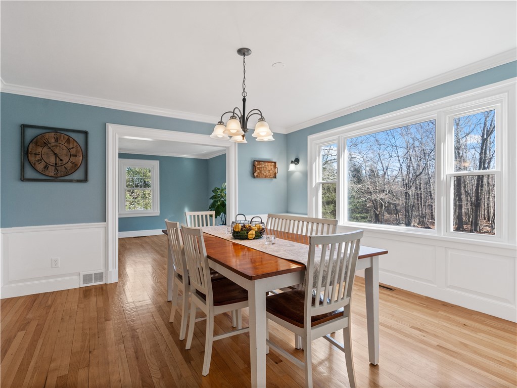 260 Pippin Orchard Road Cranston, RI 02921 - Photo 6 of 30