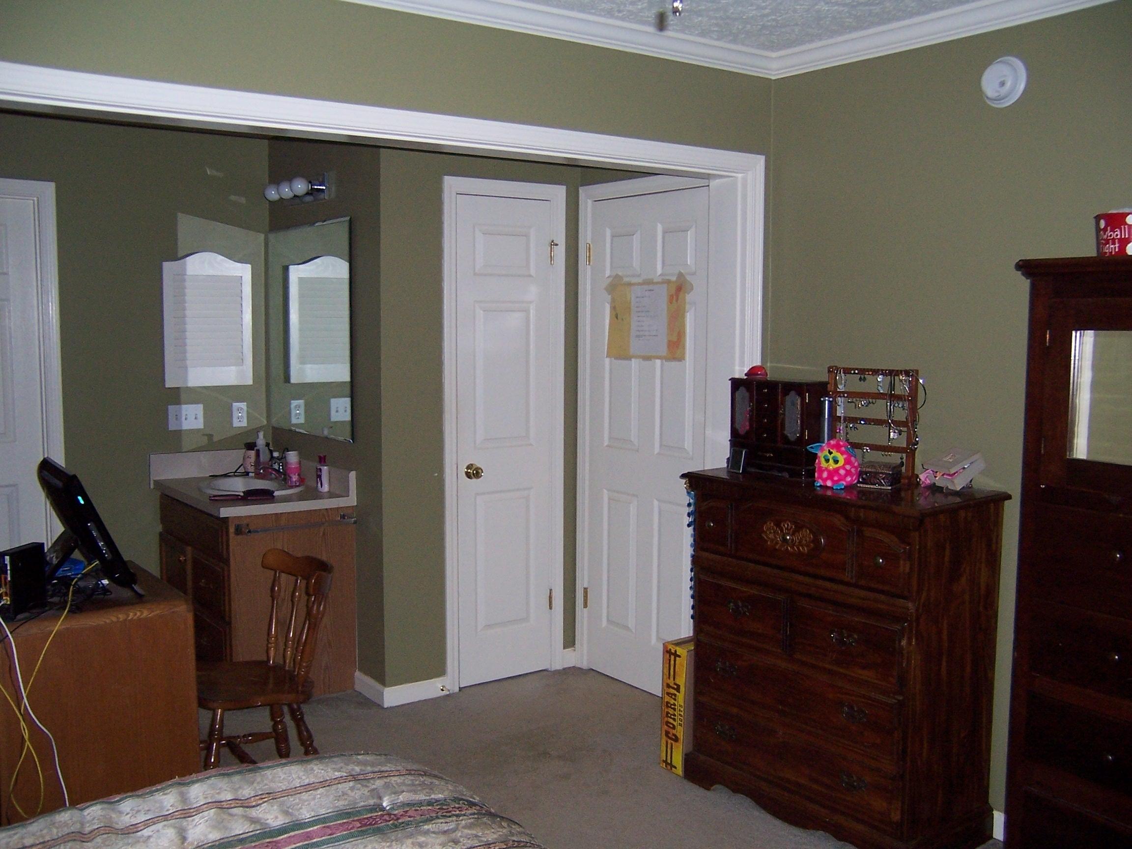 3192 Country Club Road Troutville, VA 24175 - Photo 16 of 21 Master Bedroom
