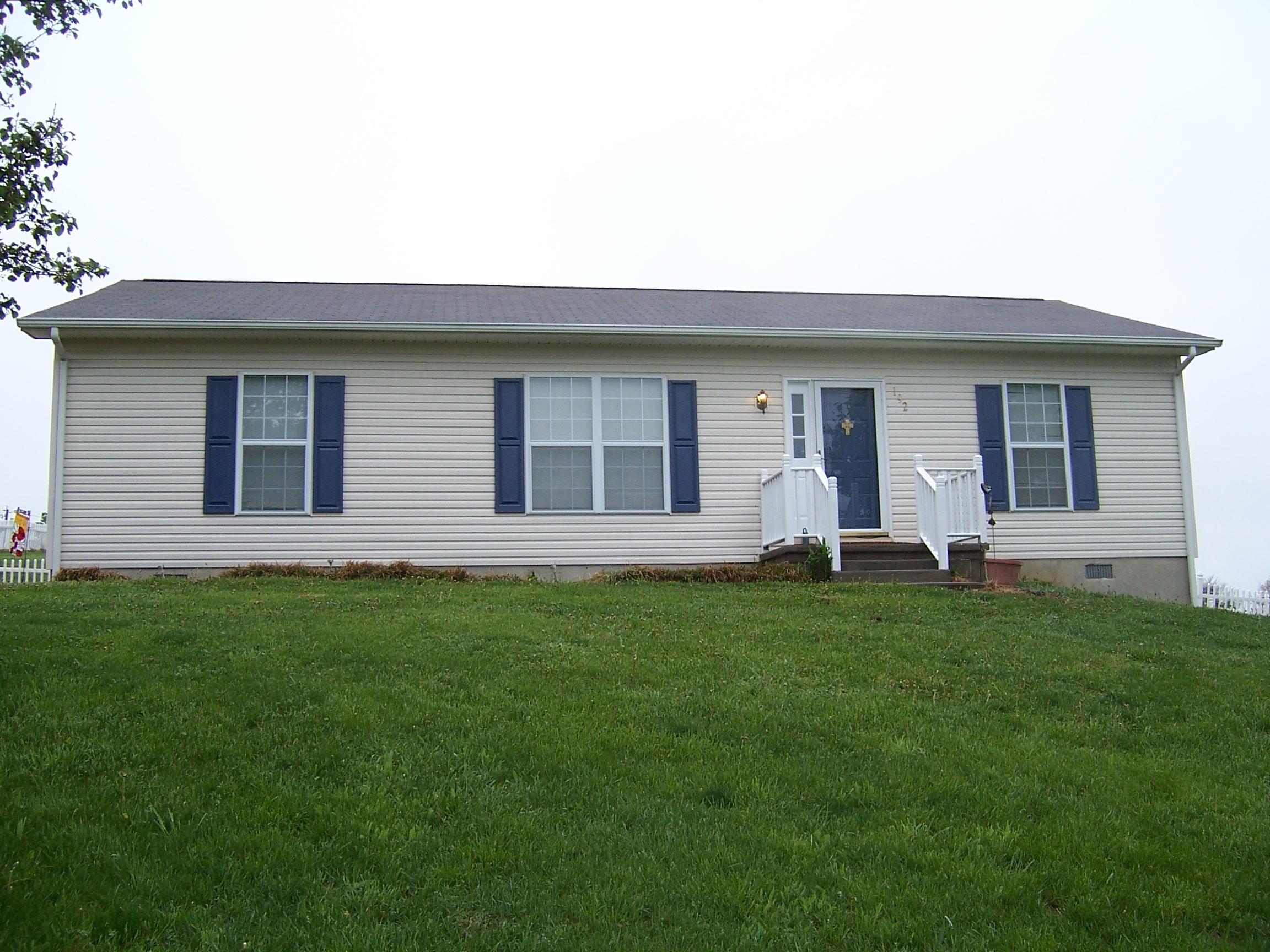 3192 Country Club Road Troutville, VA 24175 - Photo 10 of 21 Front