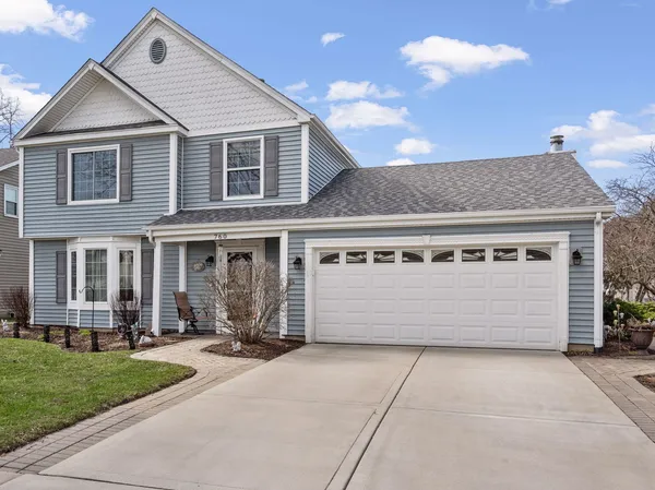 $449,900 | 760 Thunderbird Trail, Carol Stream, IL 60188