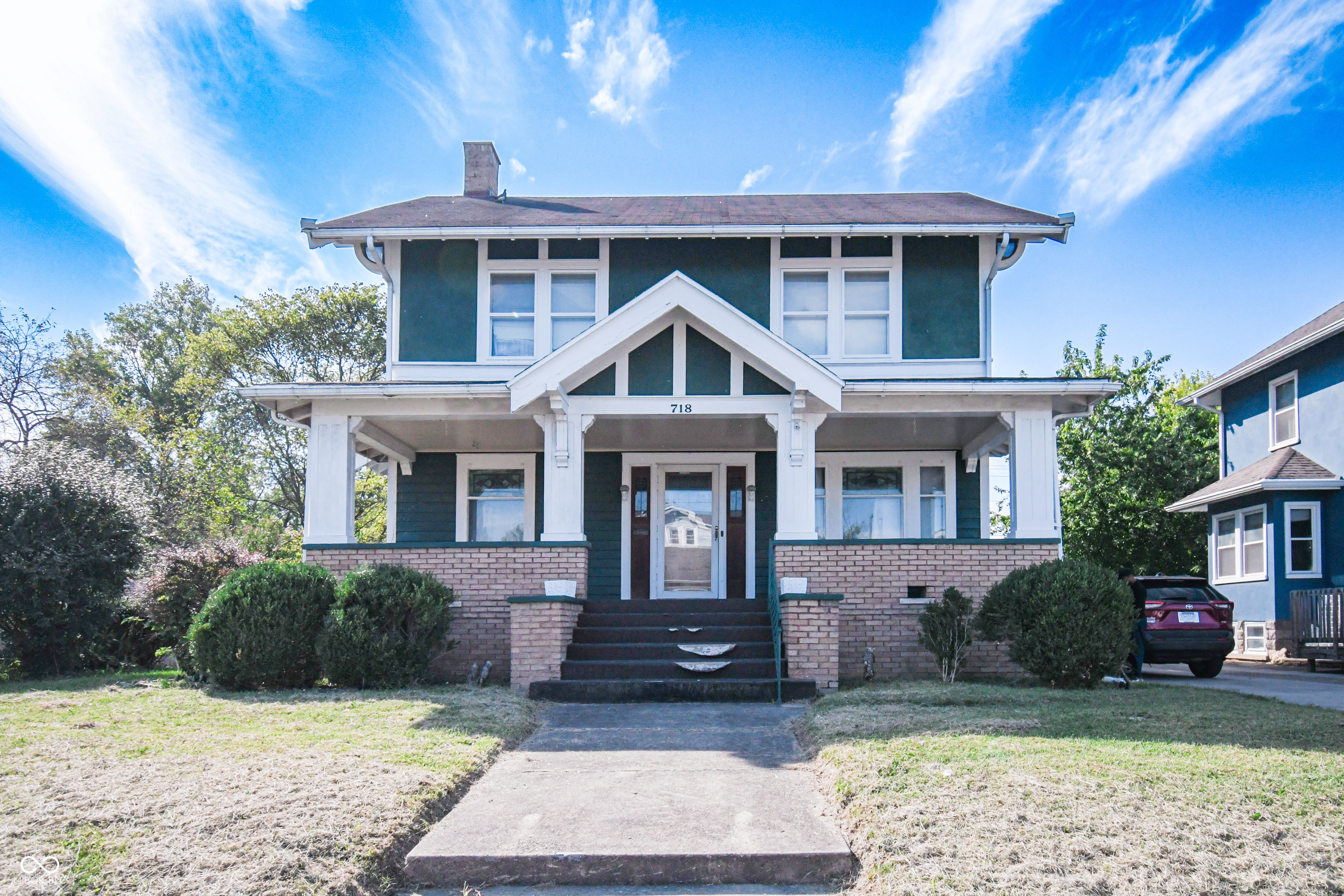 718 South Walnut Street Seymour, IN 47274 - Photo 1 of 39