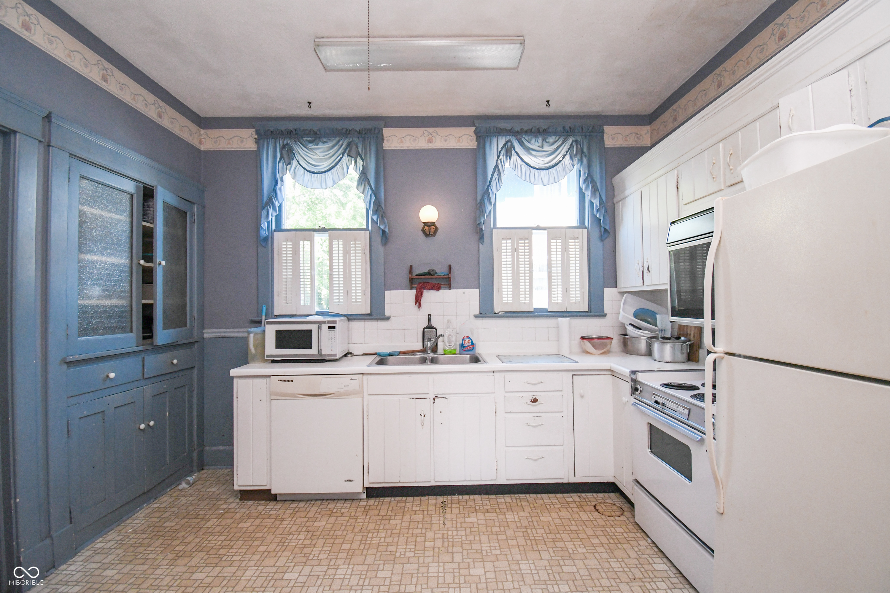 718 South Walnut Street Seymour, IN 47274 - Photo 16 of 39