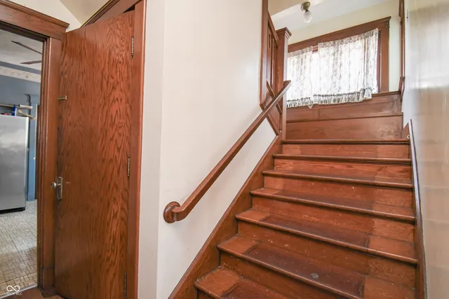 $220,000 | 718 South Walnut Street, Seymour, IN 47274