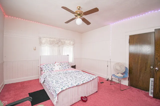 $220,000 | 718 South Walnut Street, Seymour, IN 47274