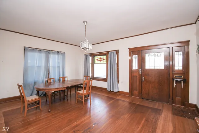 $220,000 | 718 South Walnut Street, Seymour, IN 47274