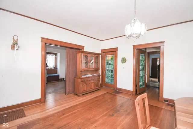 $220,000 | 718 South Walnut Street, Seymour, IN 47274