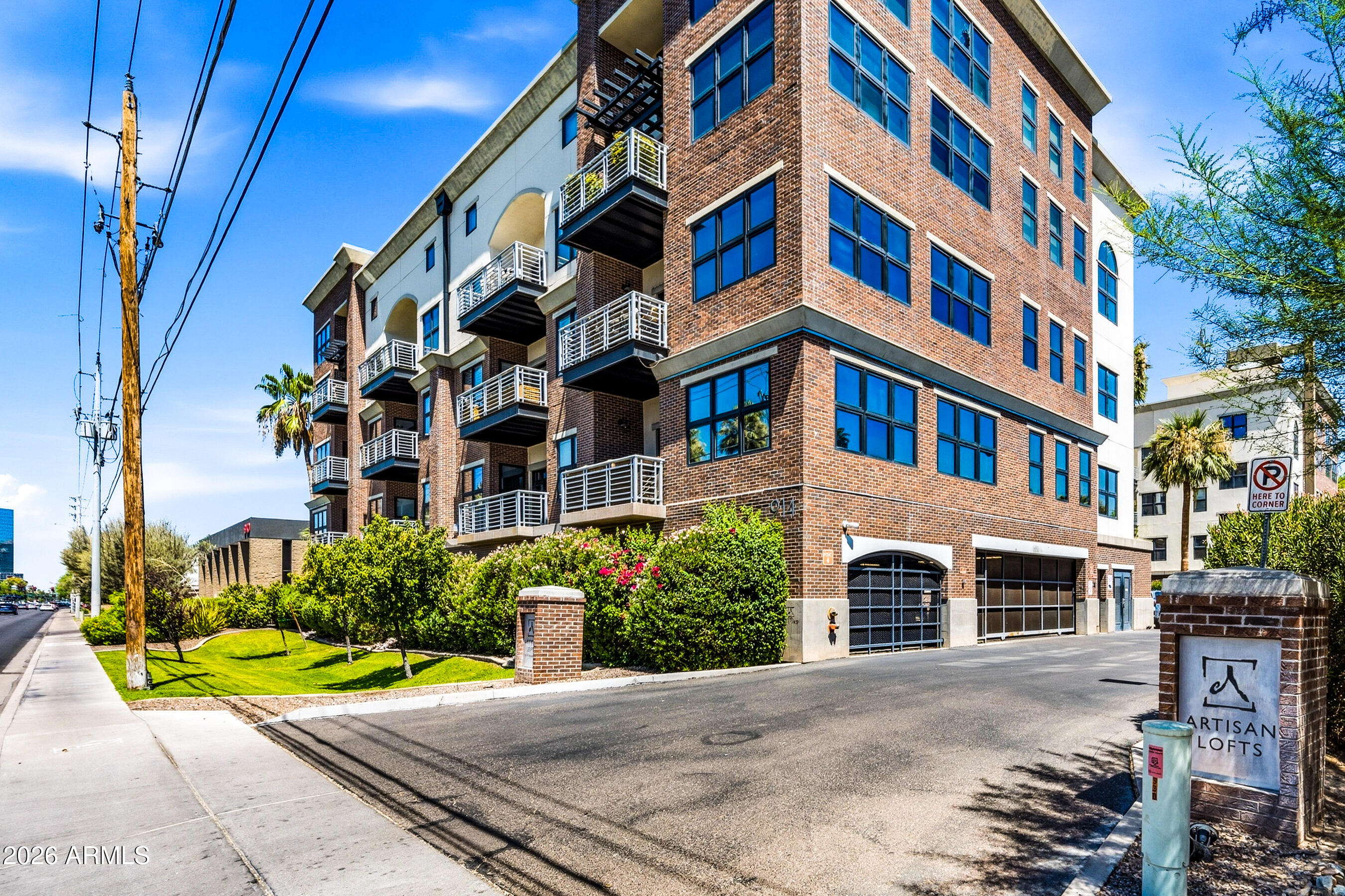 914 East Osborn Road, Unit 416 Phoenix, AZ 85014 - Photo 1 of 56 2-914EOR416-ocupix-