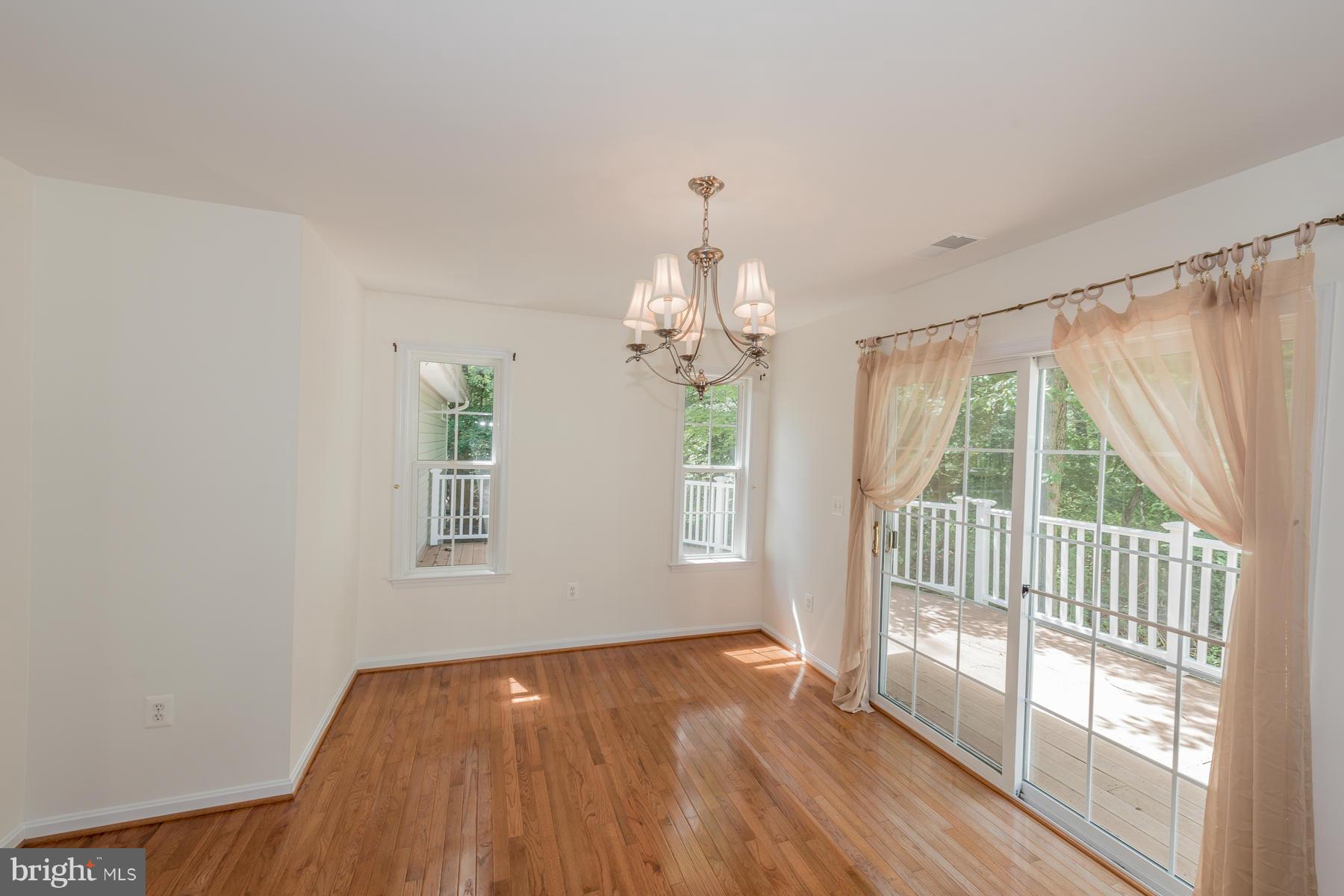 3646 Revolea Beach Road Baltimore, MD 21220 - Photo 9 of 30 Dining Room