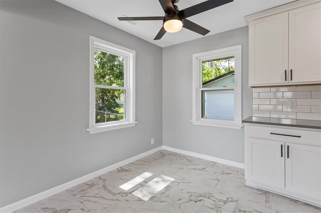 10752 Faraday Drive St. Louis, MO 63123 - Photo 11 of 28