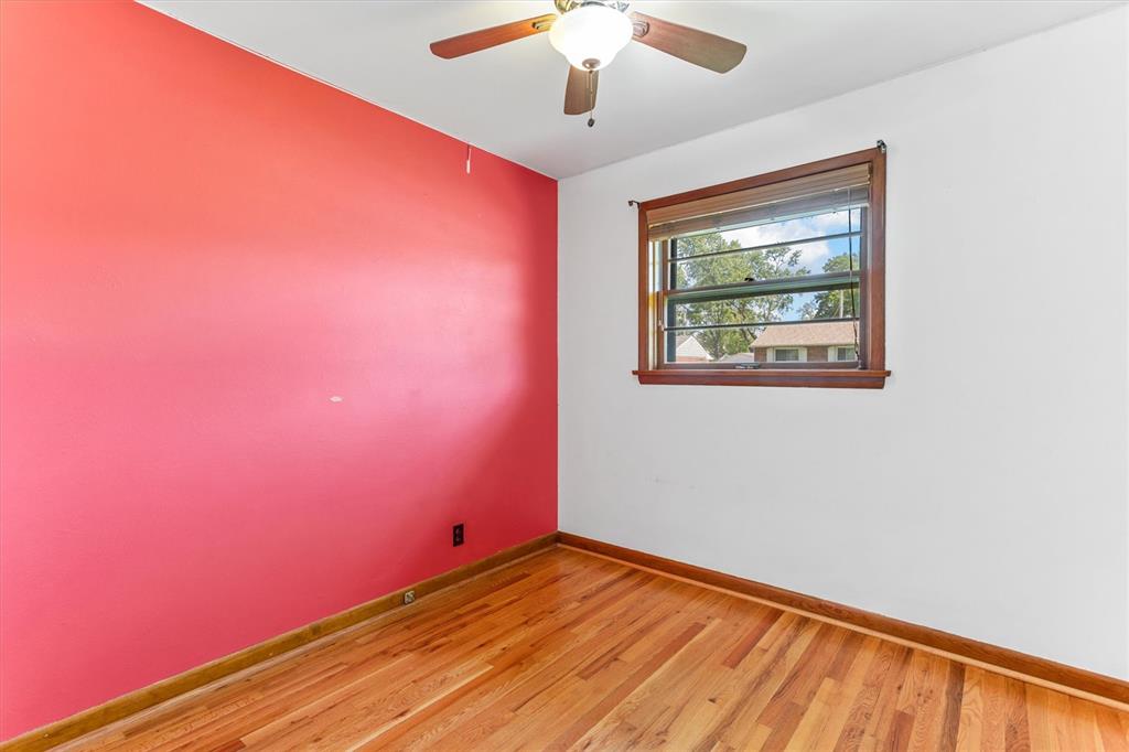 10752 Faraday Drive St. Louis, MO 63123 - Photo 13 of 28