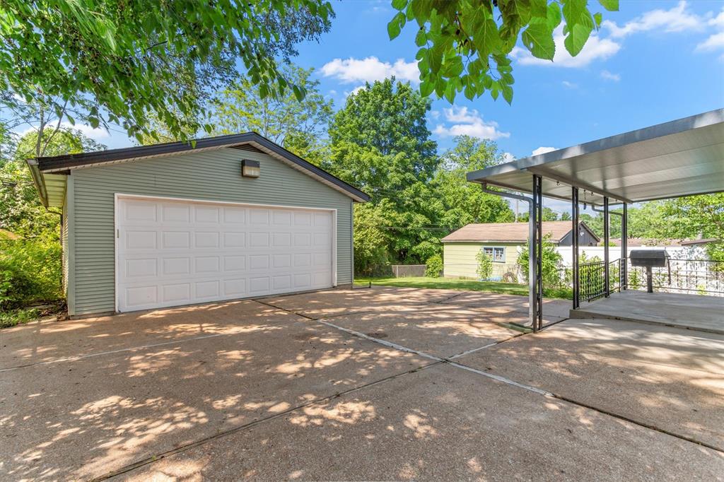 10752 Faraday Drive St. Louis, MO 63123 - Photo 20 of 28