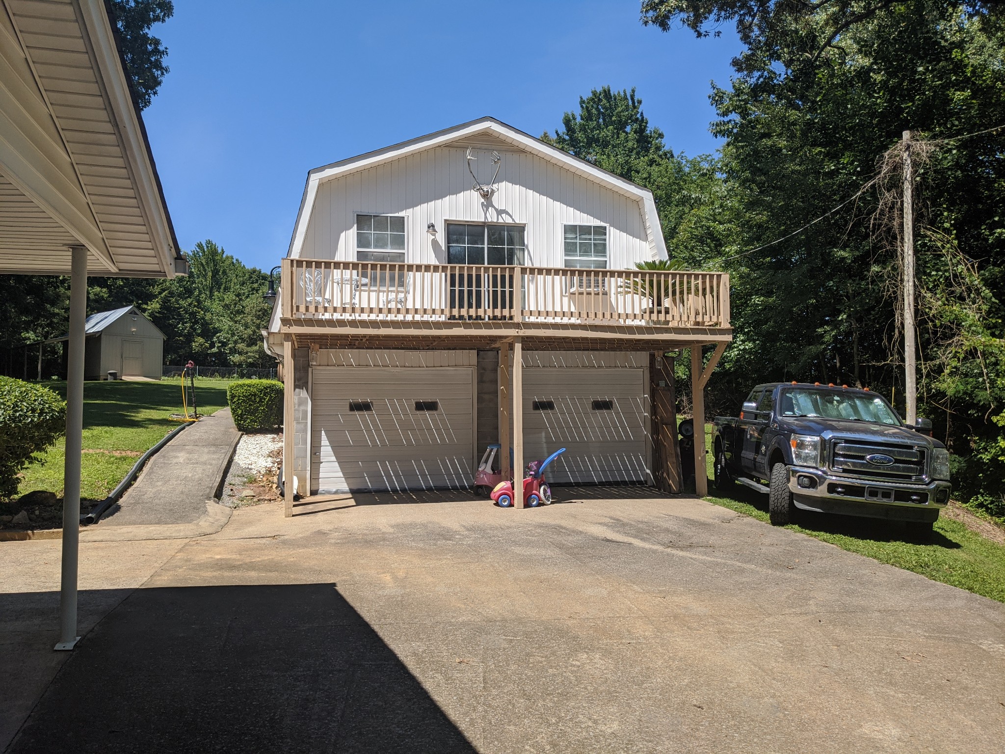 1345 Ervin Pace Road Chapmansboro, TN 37035 - Photo 5 of 24 Gallery Image 5