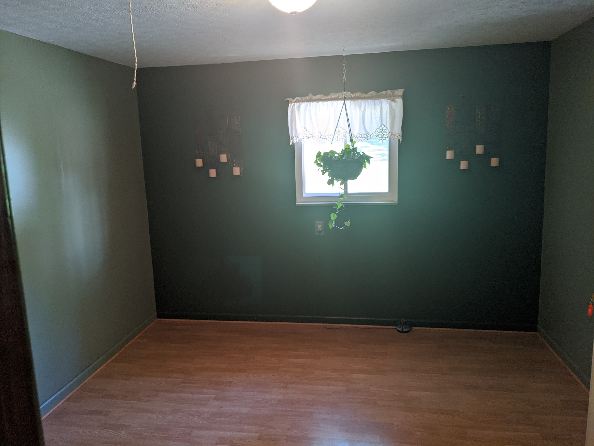 1345 Ervin Pace Road Chapmansboro, TN 37035 - Photo 10 of 24 Gallery Image 10