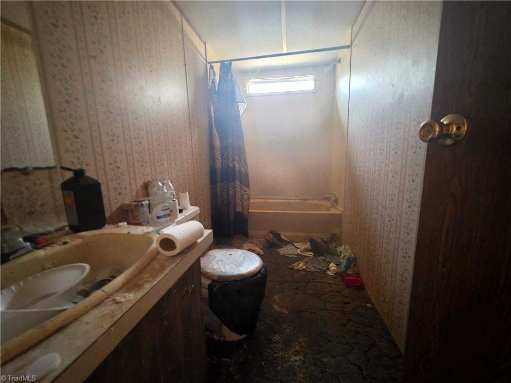 6523 Bishop Road Snow Camp, NC 27349 - Photo 11 of 21