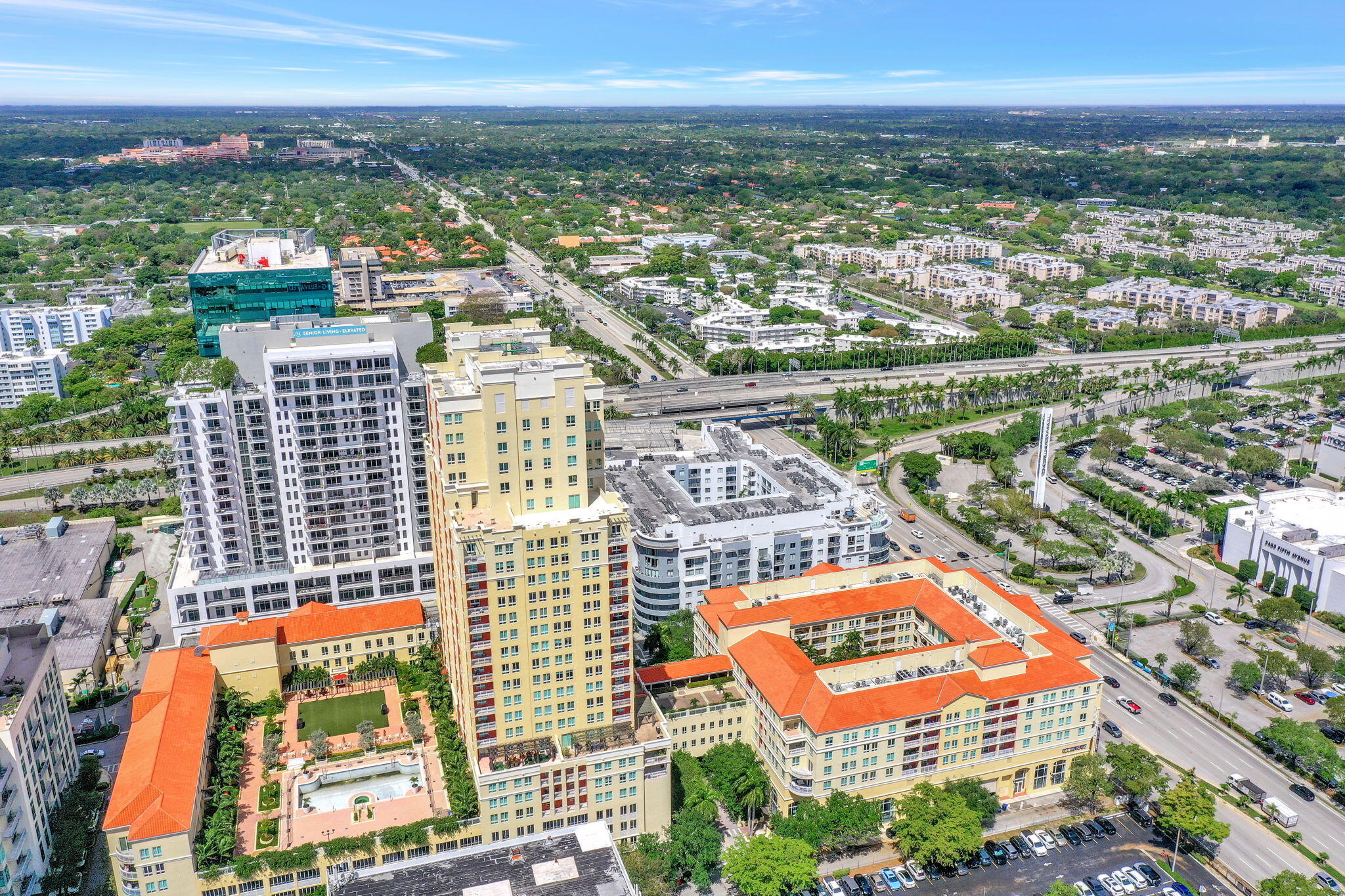 7350 Southwest 89th Street, Unit 2102S Miami, FL 33156 - Photo 2 of 55 57-web-or-mls-DJI_0848