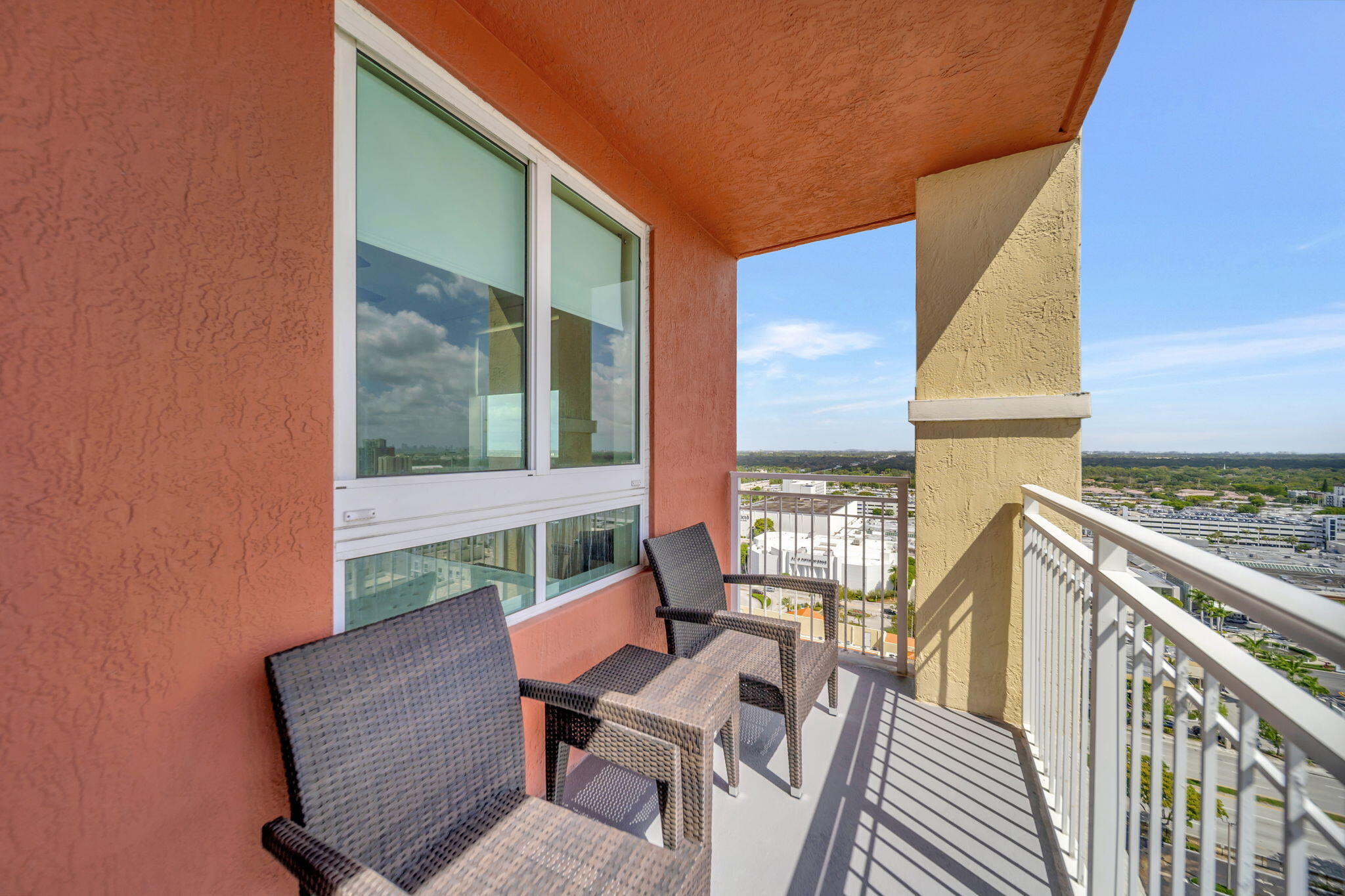7350 Southwest 89th Street, Unit 2102S Miami, FL 33156 - Photo 5 of 55 37-web-or-mls-DSC02476