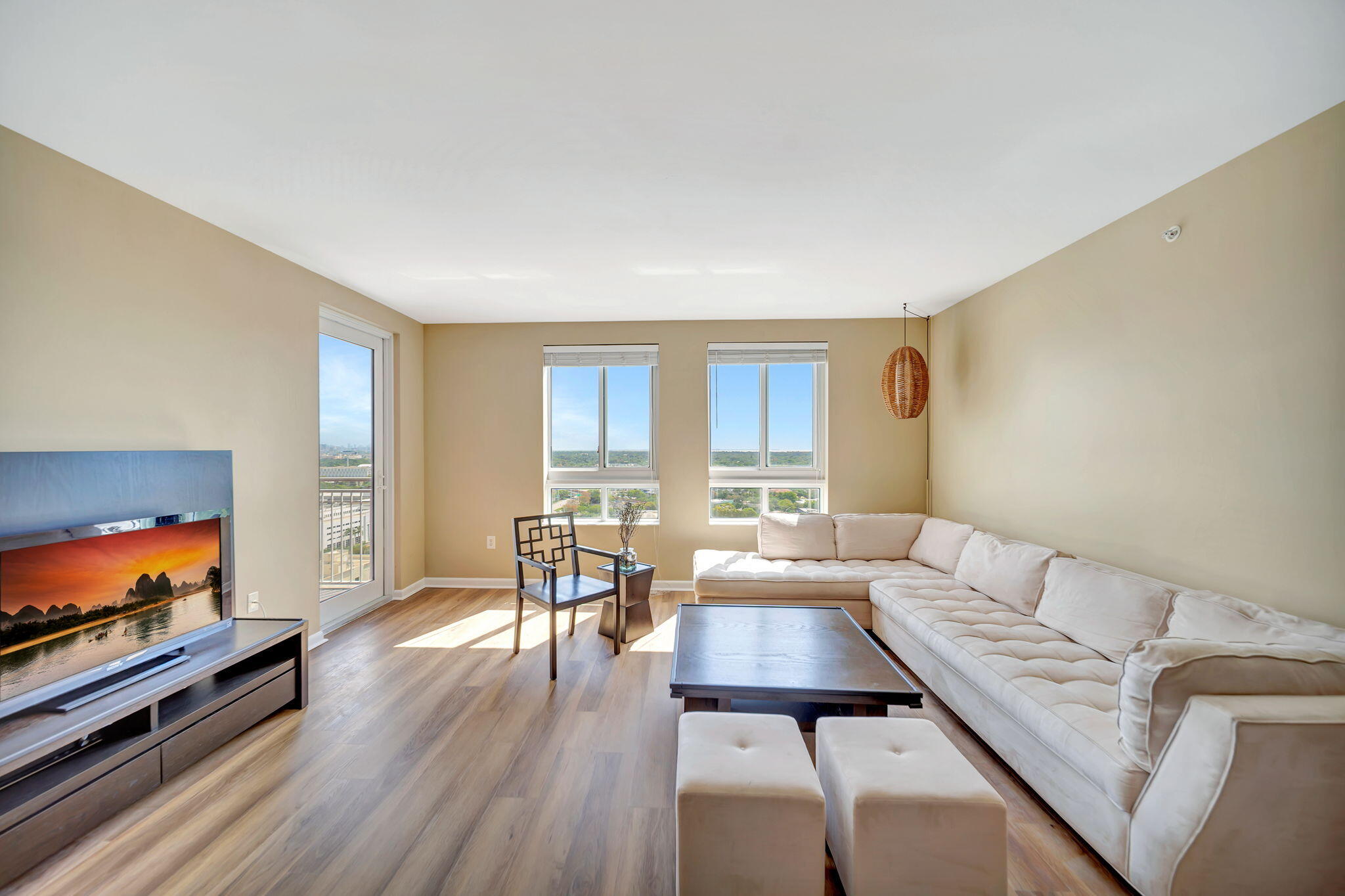 7350 Southwest 89th Street, Unit 2102S Miami, FL 33156 - Photo 9 of 55 16-web-or-mls-DSC02374