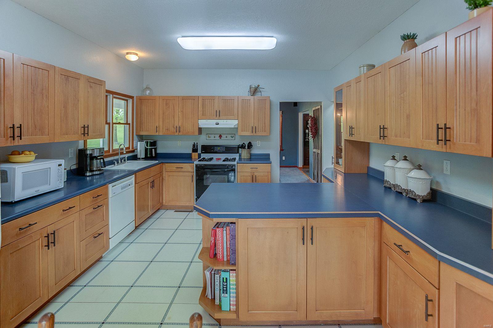 8269 D Waterloo, IL 62298 - Photo 22 of 50 Gallery Image 22