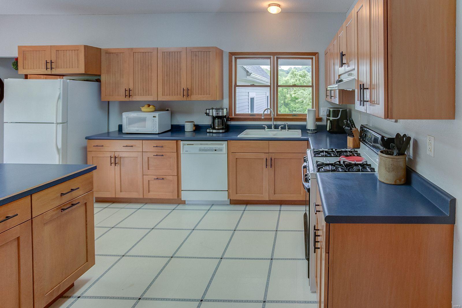 8269 D Waterloo, IL 62298 - Photo 26 of 50 Gallery Image 26