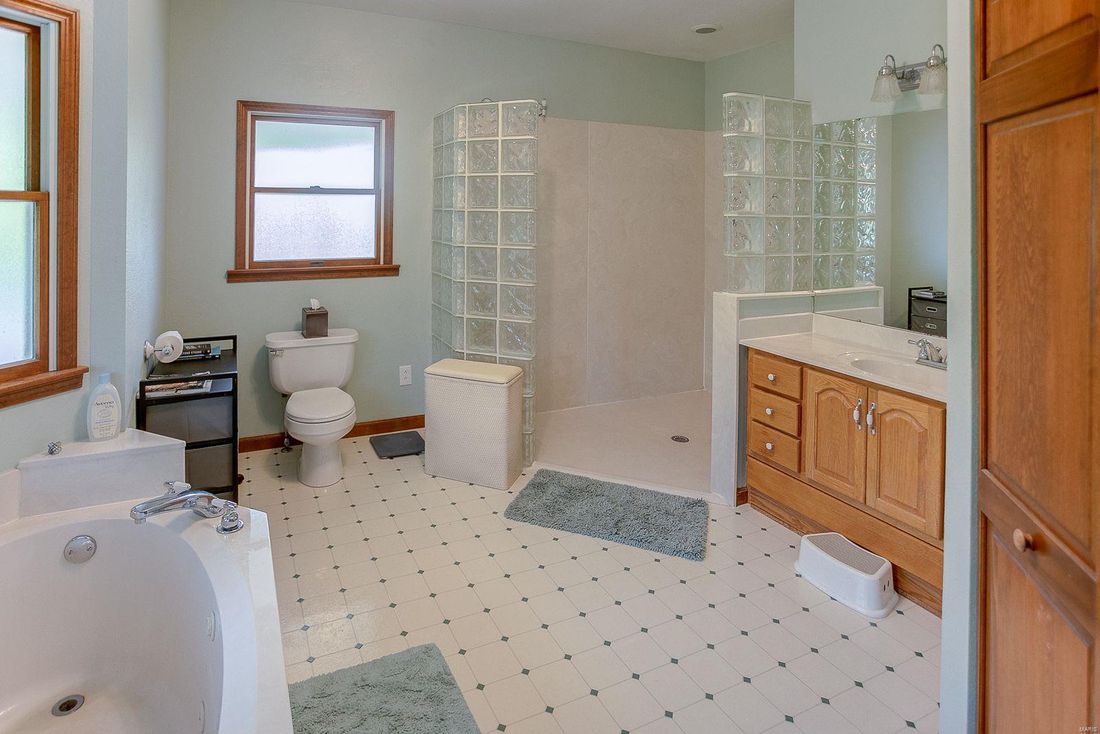 8269 D Waterloo, IL 62298 - Photo 33 of 50 Gallery Image 33