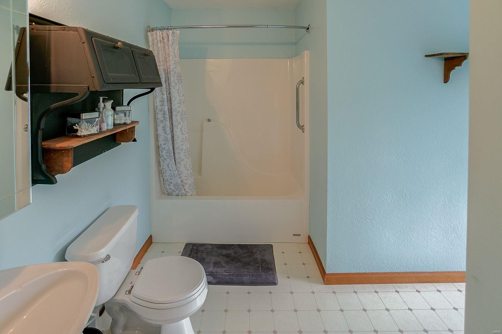 8269 D Waterloo, IL 62298 - Photo 40 of 50 Gallery Image 40