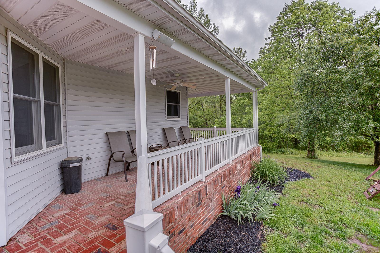 8269 D Waterloo, IL 62298 - Photo 48 of 50 Gallery Image 48