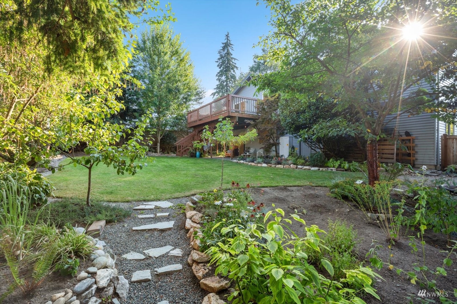 728 13th Way Southwest Edmonds, WA 98020 - Photo 32 of 36 Gallery Image 32