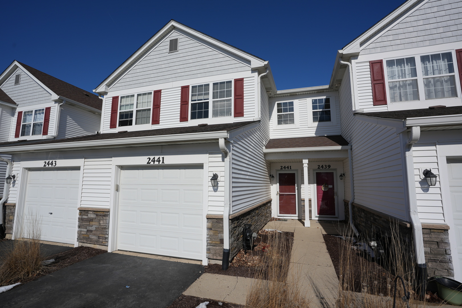 2441 Oneida Lane, Unit 2441 Naperville, IL 60563 - Photo 2 of 20