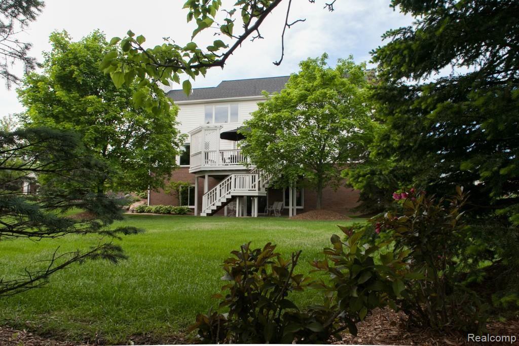 3773 Fawn Drive Rochester, MI 48306 - Photo 23 of 63 Fawn Print-121.jpg