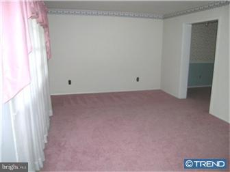 630 South Brownleaf Road Newark, DE 19713 - Photo 2 of 12
