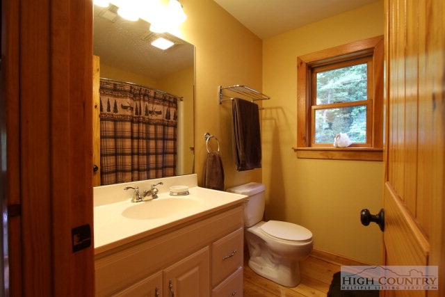 1050 Patton Ridge Road Purlear, NC 28665 - Photo 6 of 16 Gallery Image 6