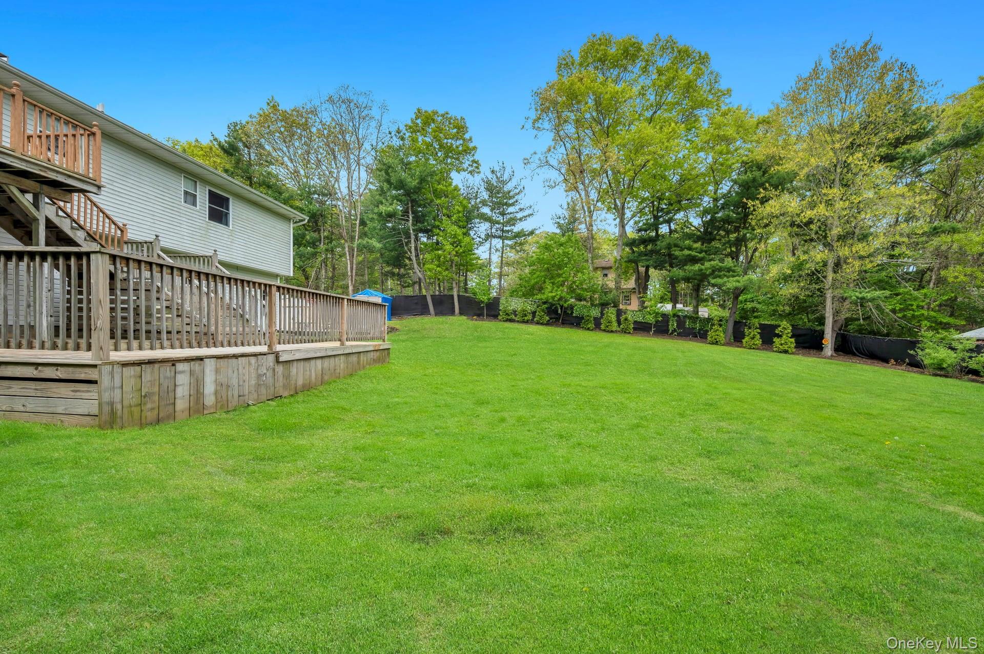 485 Canal Road Port Jefferson Station, NY 11776 - Photo 41 of 44