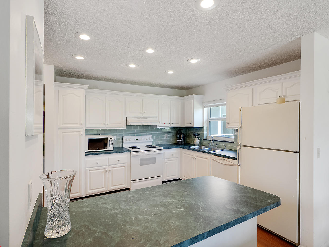 717 Highway 1, Unit 609 Jupiter, FL 33477 - Photo 8 of 18 004 copy